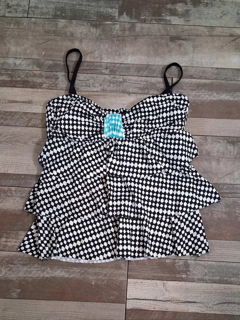 24th & Ocean Black, White, Turquoise Ruffle Tankini Swim Top Women's Size M